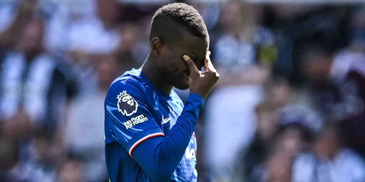 Kartu-Merah-Jackson-Buat-Chelsea-Tak-Memiliki-Penyerang,-meski-Menghabiskan-Dana-1-Miliar-Euro